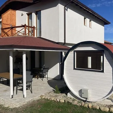 в 12 и 5 *