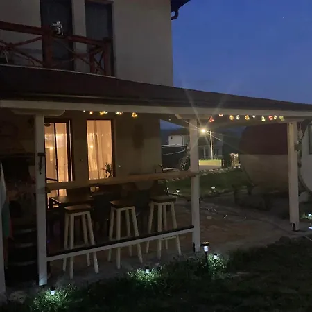 в 12 и 5 * Dolna Banya