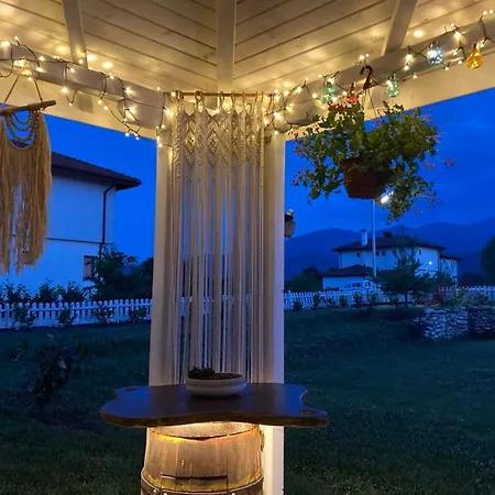 Vakantiehuis в 12 и 5 Dolna Banya