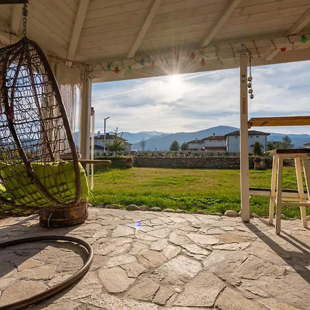 в 12 и 5 Dolna Banya