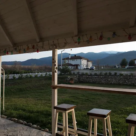 в 12 и 5 Dolna Banya